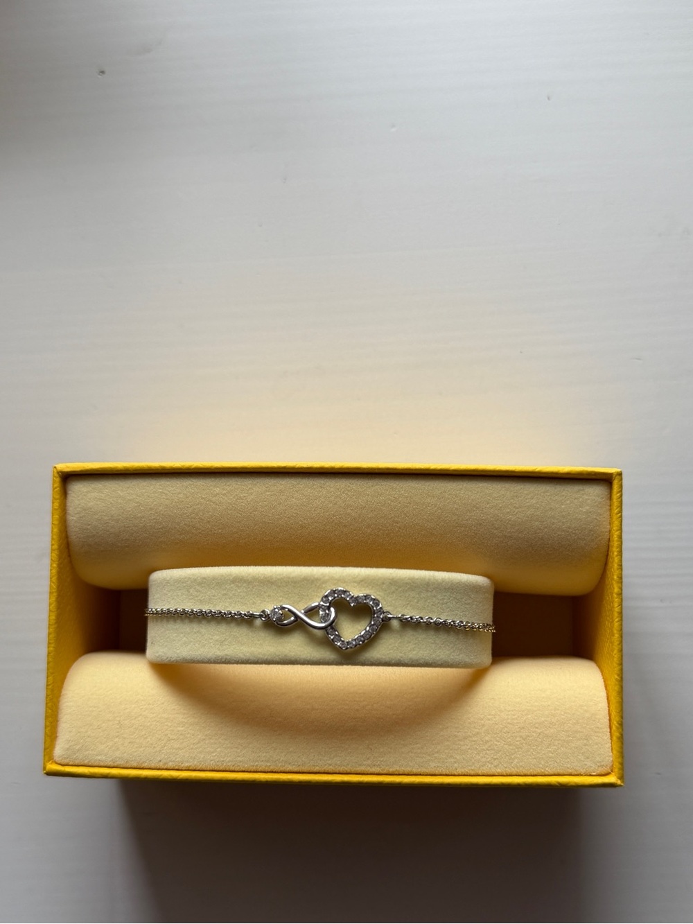 Swarovski Hyperbola bracelet Infinity and heart - Rhodium plated